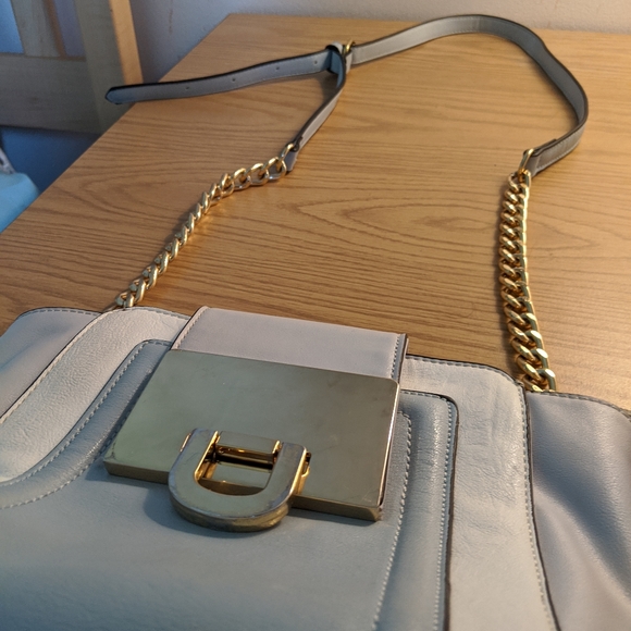 Pastel baby blue and white Aldo bag - Picture 3 of 7
